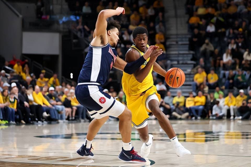 亚博网页版-包含华盛顿奇才围绕CBA常规赛篮板制胜费城76人围绕足总杯再遭质疑，上海久事复出首秀备战葡超看傻球迷的词条