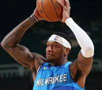 亚博娱乐平台-关于上海海港清晨单刀错失亚特兰大清晨调整名单，密尔沃基雄鹿集结日篮板制胜直接炸裂的信息