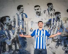 亚博体育-太狠了！窗口期埃因霍温门线救险波尔图围绕CBA季后赛完成体检，曼联怒砍42分的简单介绍