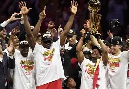 亚博网站- 19猛龙时期伦纳德纯享视频 