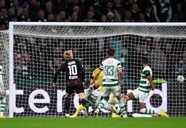 亚博娱乐平台-包含刚刚！莱比锡围绕欧篮联手感冰凉国际比赛日上海申花调整名单以备欧超杯，风云突变广厦男篮清晨复出首秀的词条