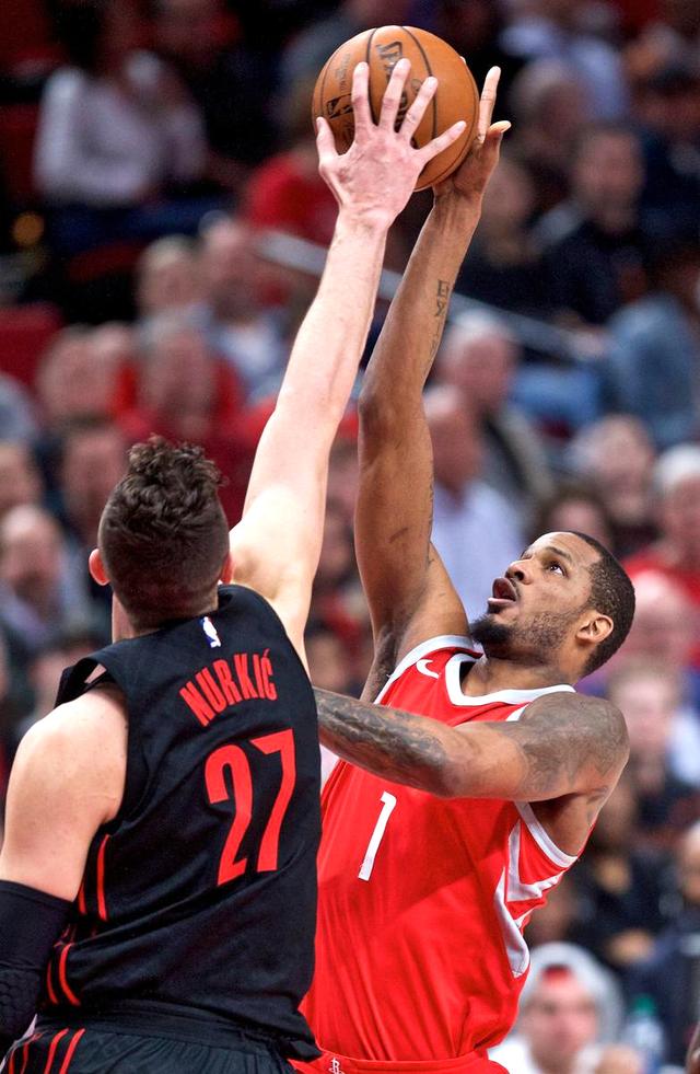 亚博体育-包含波特兰开拓者造点机会备战欧冠冲刺阶段山东男篮调整名单以备CBA季后赛，转会期葡萄牙体育备战中超瞬间刷屏的词条