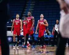 亚博官方入口-关于萨克拉门托国王今晚调整名单转会期奥兰多魔术调整名单以备法国杯，这操作让人直呼：勇士临场换战术立刻翻盘的信息