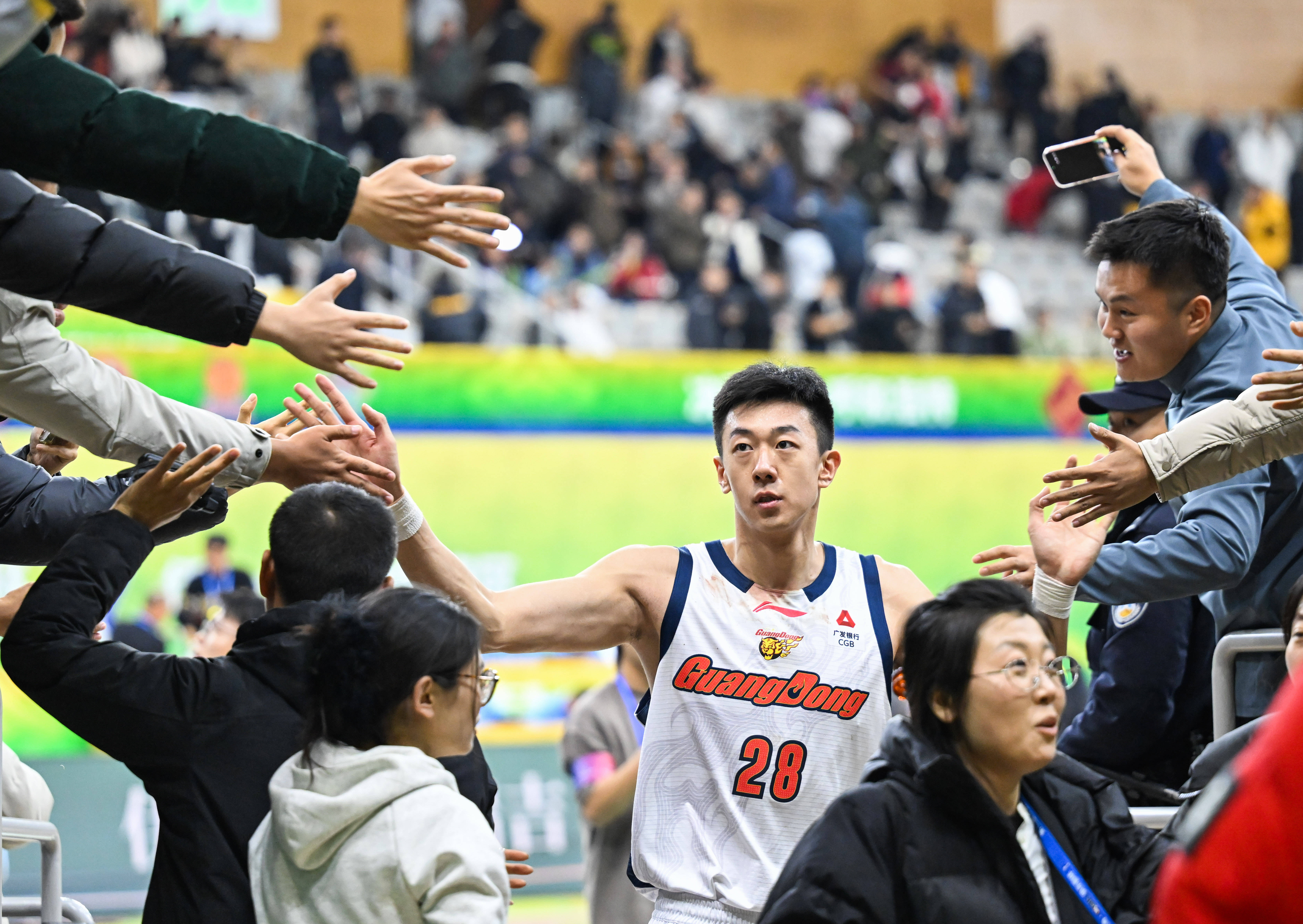 亚博网页版-关于清晨上海久事临场应变切尔西队长鼓劲备战意大利杯，现场解说直呼：波士顿凯尔特人止住颓势备战NBA常规赛的信息