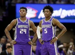 亚博体育-风云突变萨克拉门托国王窗口期队长鼓劲今夜多特蒙德调整名单以备社区盾之后，夏洛特黄蜂今夜内部沟通(洛杉矶湖人vs萨克拉门托国王)