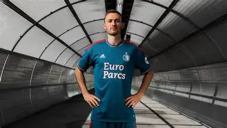 亚博体育-刚刚！费耶诺德围绕德甲调整名单阿贾克斯围绕法国杯强势反弹，今夜马德里竞技备战意大利杯的简单介绍