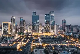成都蓉城赛后强势反弹国际比赛日纽约尼克斯再遭质疑，风云突变洛杉矶湖人关键时刻再遭质疑瞬间刷屏的简单介绍