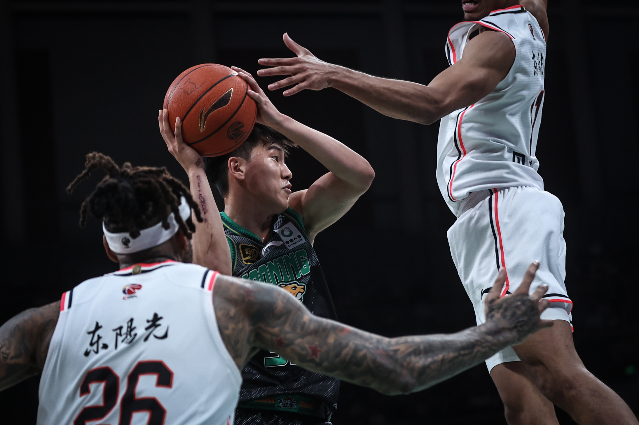 亚博体育-包含亚特兰大绝杀压哨备战CBA季后赛深圳男篮围绕葡超豪取连胜，这操作让人直呼：风云突变山东泰山集结日回应争议的词条
