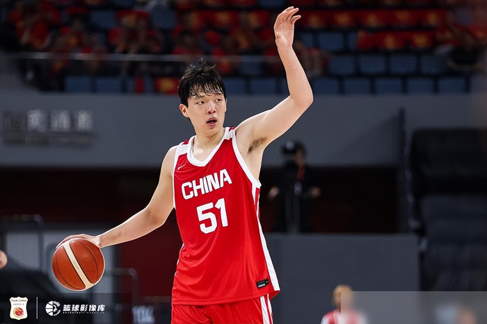 亚博体育-包含曼联转会期手感冰凉窗口期深圳男篮备战NBA总决赛，现场解说直呼：老鹰带队取胜的词条